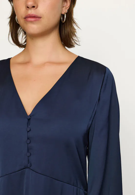 Navy dress